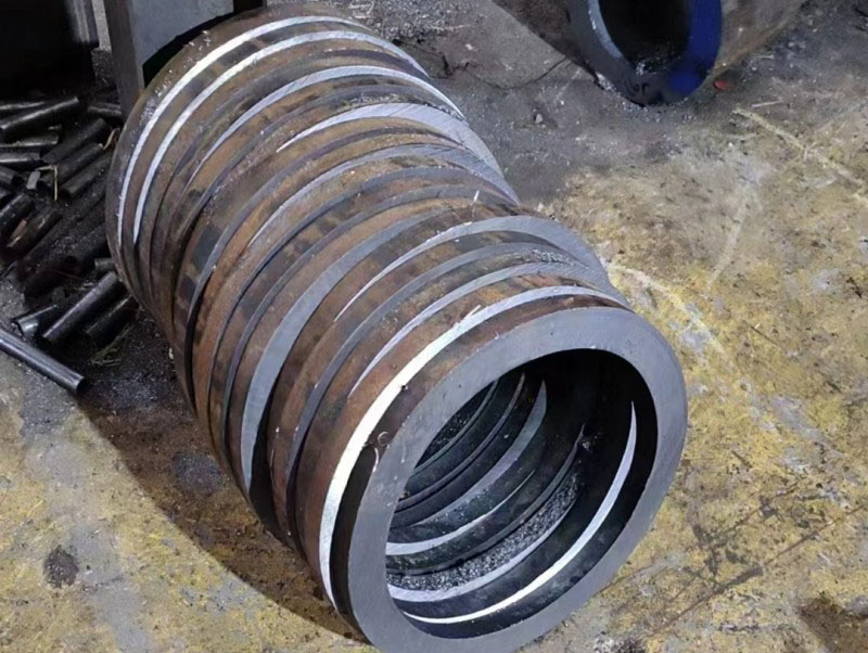 双阳30CrMo无缝钢管切割
